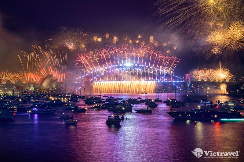 Sydney - Du Thuyền ngắm pháo hoa